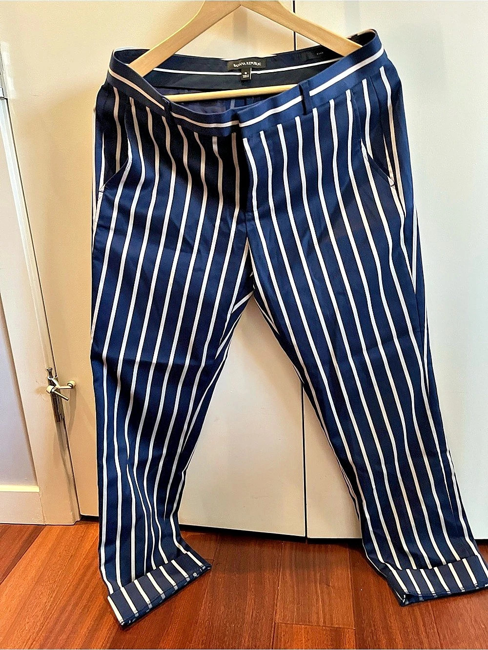 Banana Republic Ryan Striped Pants Blue & White Size 8